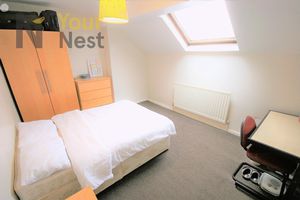 Photo 11- click for photo gallery